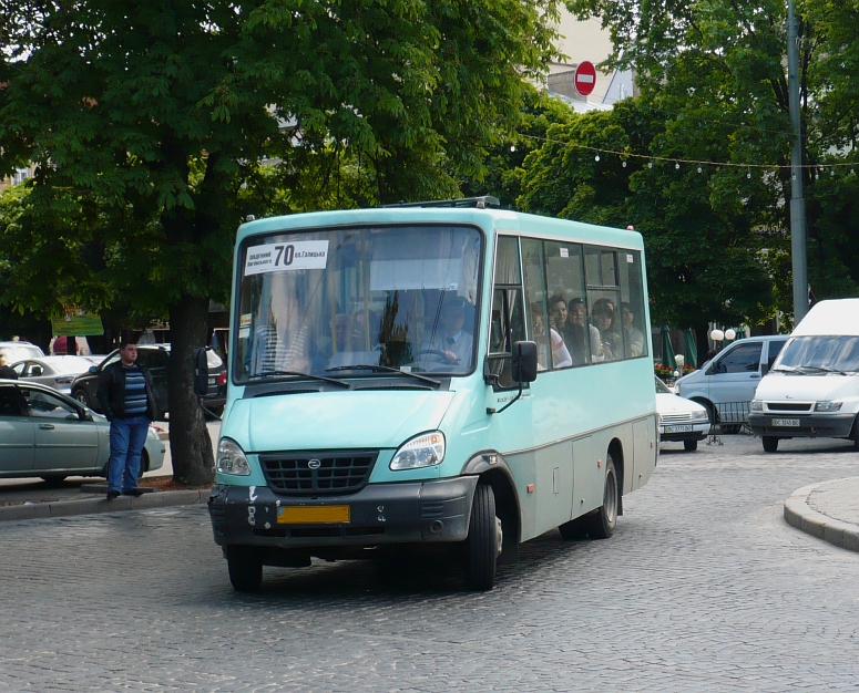 BAZ bus Prospekt Svoboda, Lviv, Ukraine 25-05-2010.