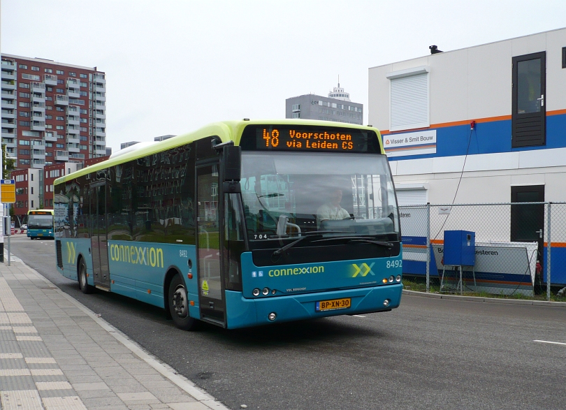 Bus 8492 Bargelaan Leiden 25-07-2010.