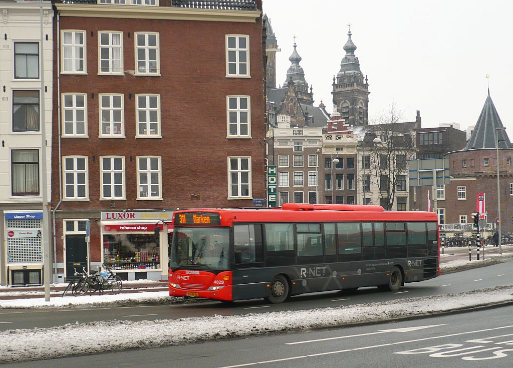 EBS R-Net Bus 4029 Scania Omnilink Baujahr 2011. Prins Hendrikkade Amsterdam 23-01-2013.

EBS R-Net bus 4029 Scania Omnilink in dienst sinds december 2011. Prins Hendrikkade Amsterdam 23-01-2013.