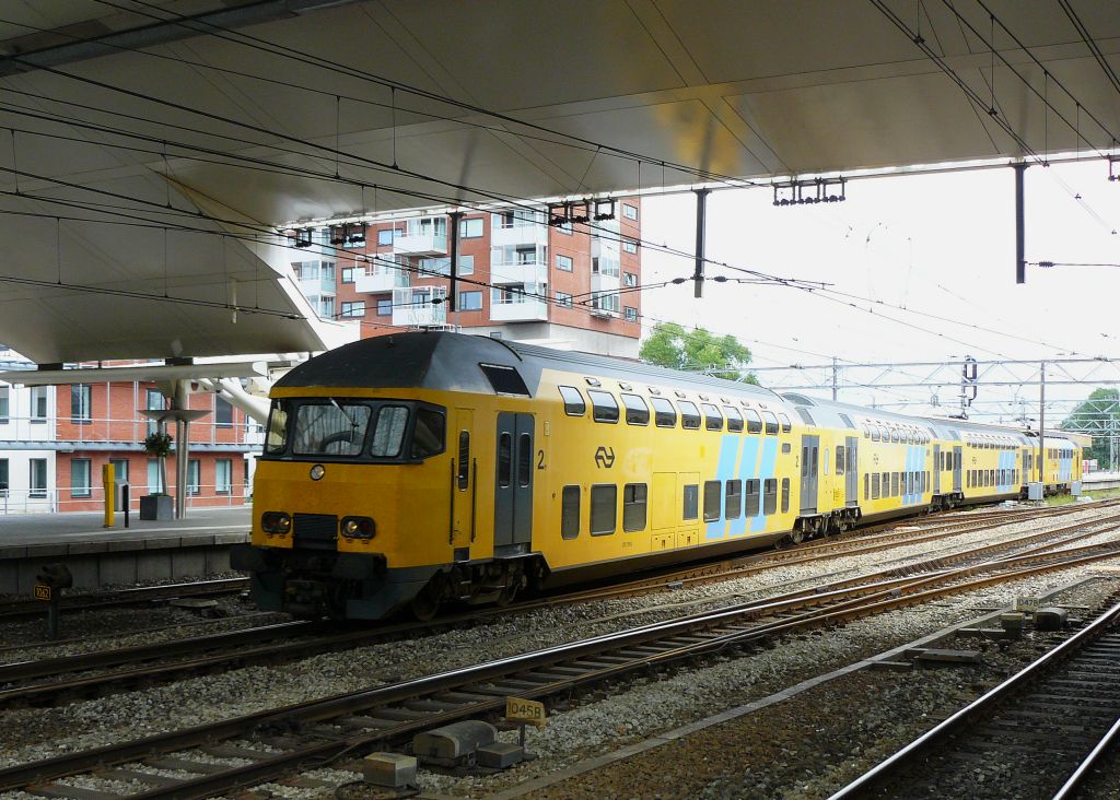 MDDM 78XX Leiden Centraal Station 31-07-2011.
