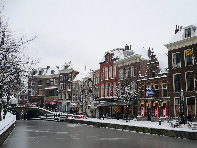 Nieuwe Rijn Leiden 19-12-2010.