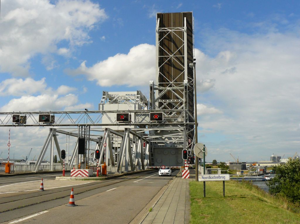 Noordkasteelbrug Antwerpen 22-06-2012.
