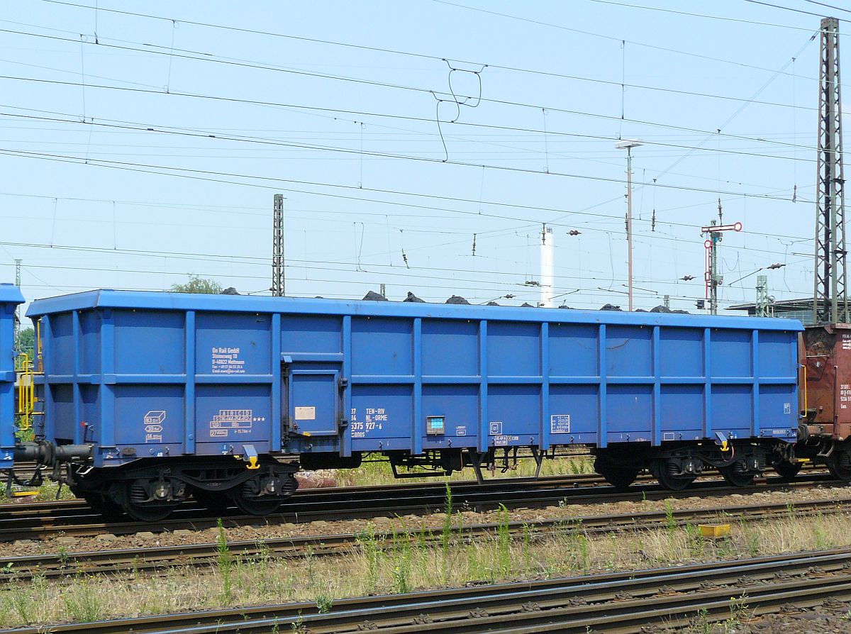 Eanos der Firma On Rail mit Nummer 37 84 5375 927-6. Oberhausen West 03-07-2015.

Eanos met nummer 37 84 5375 927-6 van On Rail geregistreerd in Nederland. Oberhausen West, Duitsland 03-07-2015.