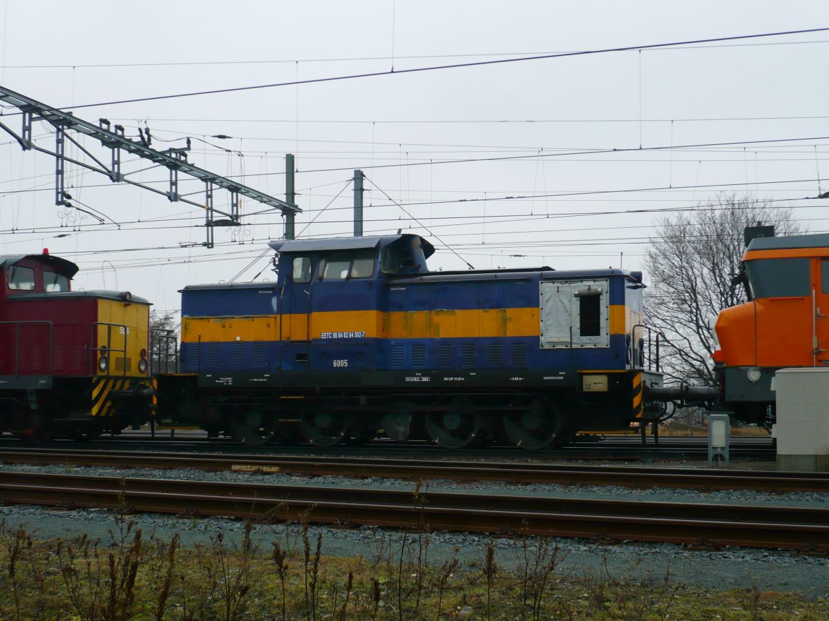 EETC Dieselok 6005 Watergraafsmeer, Amsterdam 16-12-2015.

EETC dieselloc 6005 Watergraafsmeer, Amsterdam 16-12-2015.