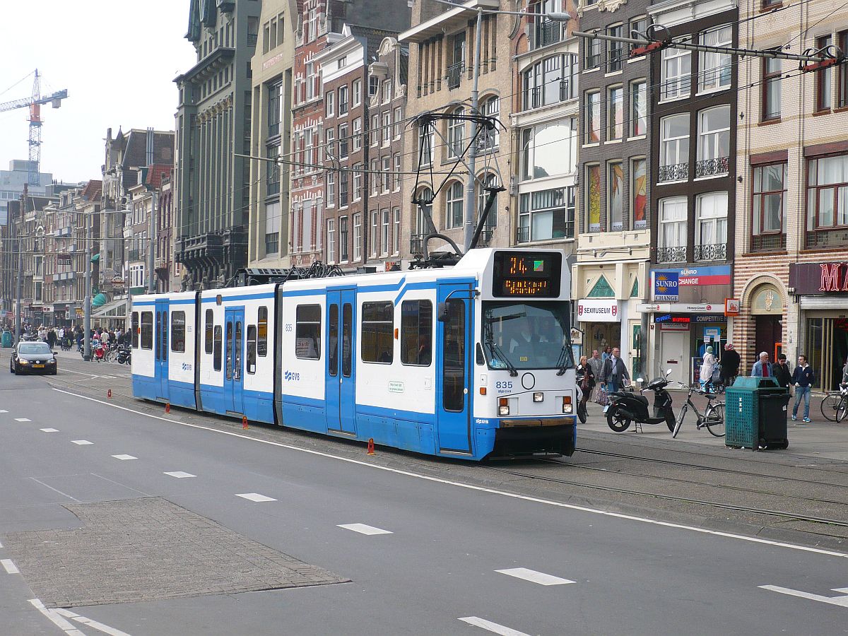 GVBA TW 835 Damrak, Amsterdam 02-04-2014.

GVBA tram 835 Damrak, Amsterdam 02-04-2014.