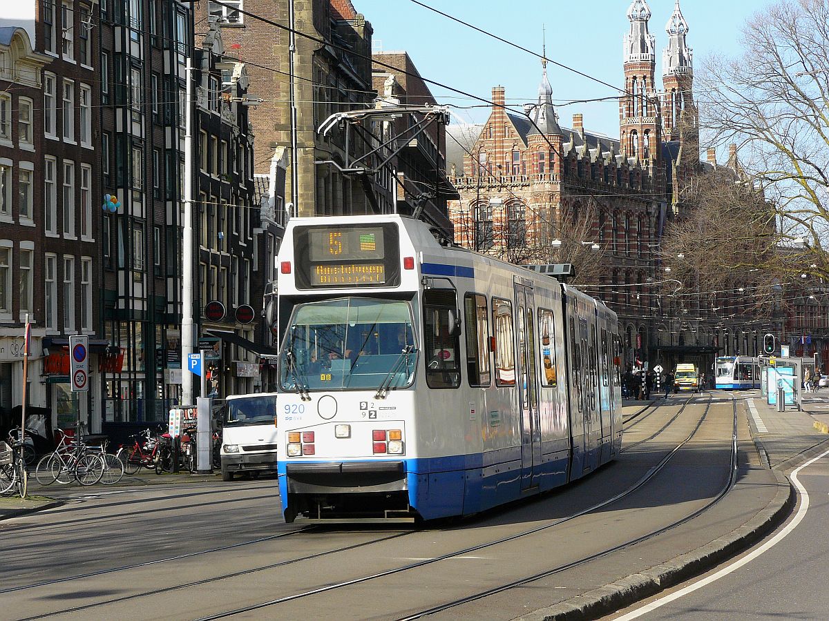 GVBA TW 920 Nieuwezijds Voorburgwal, Amsterdam 02-03-2014.

GVBA tram 920 Nieuwezijds Voorburgwal, Amsterdam 02-03-2014.