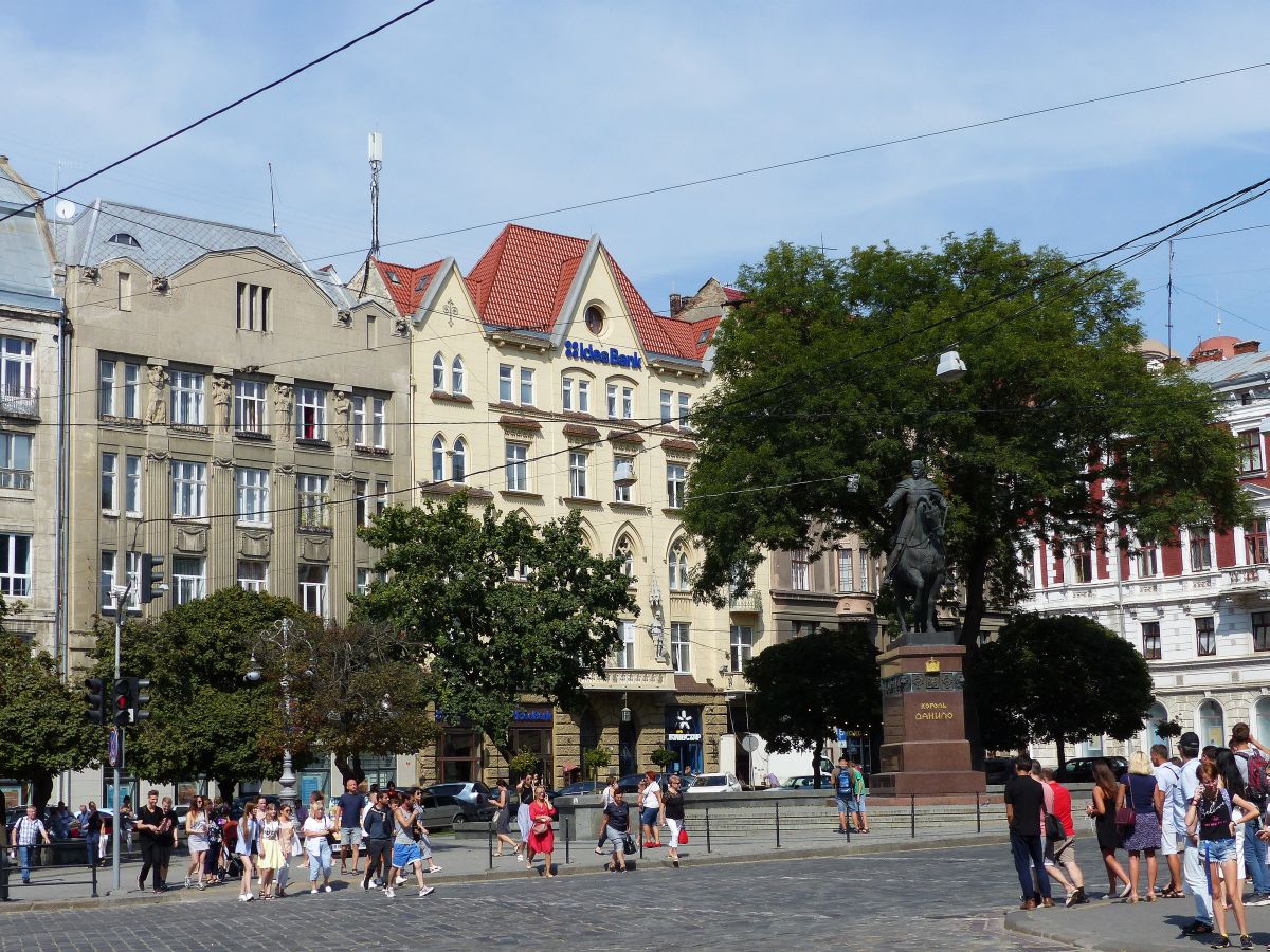 Halytska Platz Lviv, Ukraine 29-08-2019.

Halytska plein Lviv, Oekrane 29-08-2019.