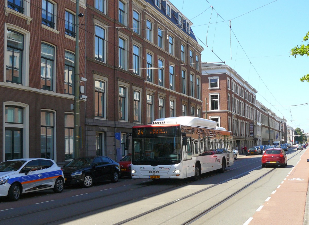 HTM Bus 1034 MAN Lion's City A21 CNG Baujahr 2009. Parkstraat, Den Haag 07-06-2015.

HTM bus 1034 MAN Lion's City A21 CNG bouwjaar 2009. Parkstraat, Den Haag 07-06-2015.