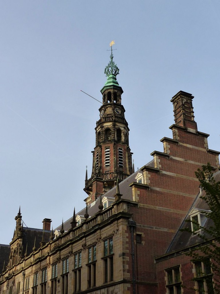 Rathaus Breestraat, Leiden 25-10-2015.

Stadhuis Breestraat, Leiden 25-10-2015.