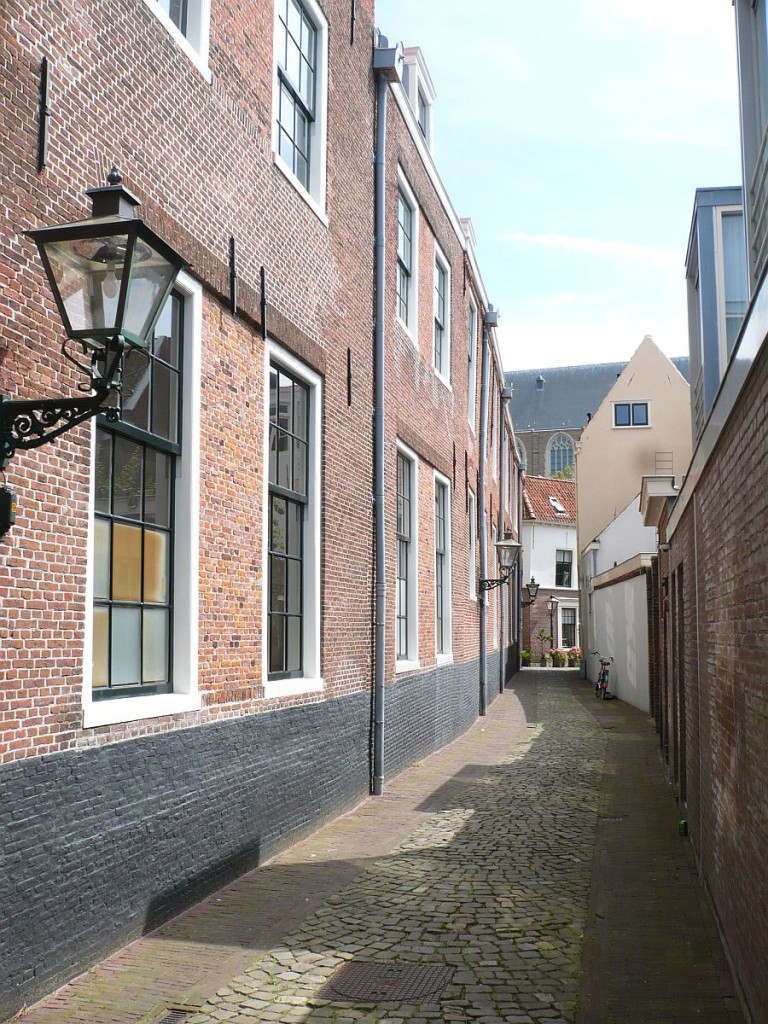 Schoolsteeg, Leiden 09-08-2015.