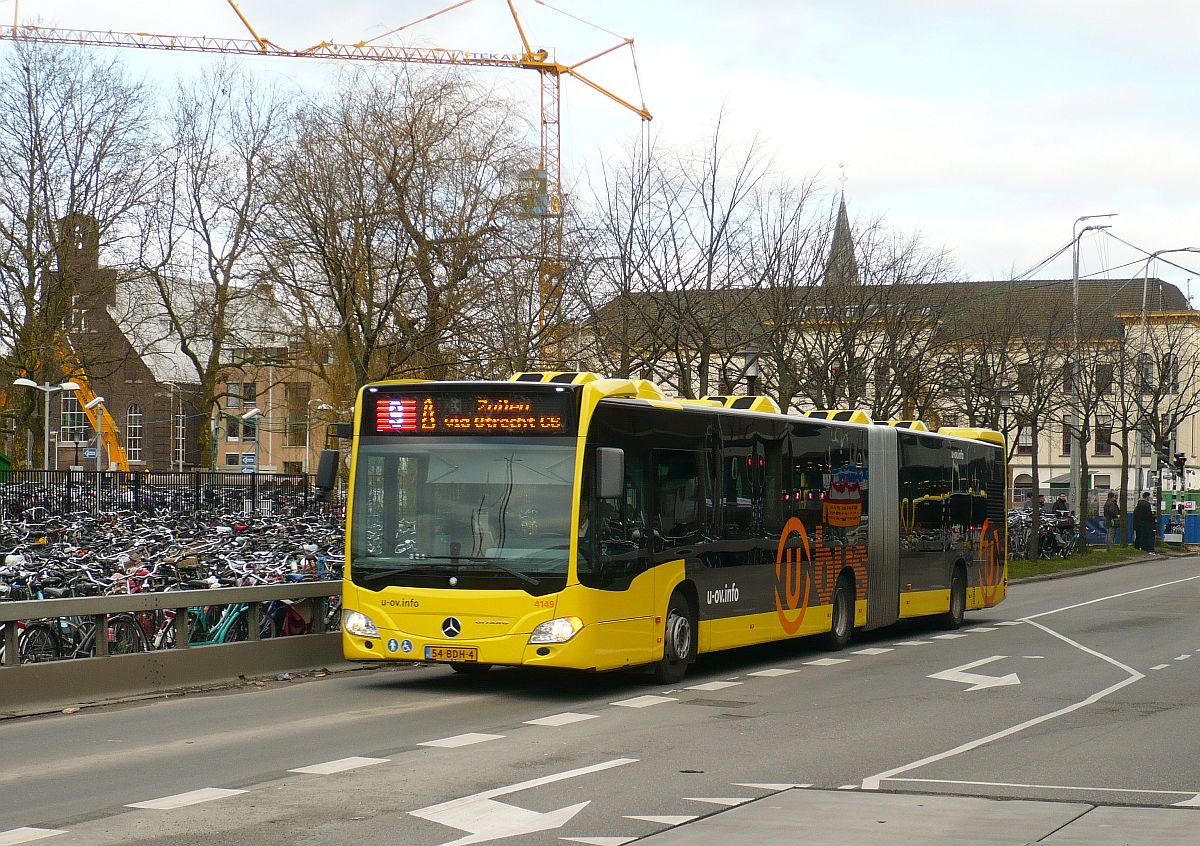 U-OV bus 4149 Mercedes-Benz Citaro G Baujahr 2013.  Smakkelaarsveld, Utrecht 18-01-2014.

U-OV bus 4149 Mercedes-Benz Citaro G bouwjaar 2013.  Smakkelaarsveld, Utrecht 18-01-2014.