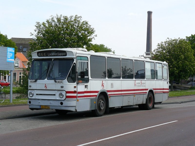 Leyland - Den Oudsten Bus fotografiert in Leiden, Niederlande am 10-05-2009.