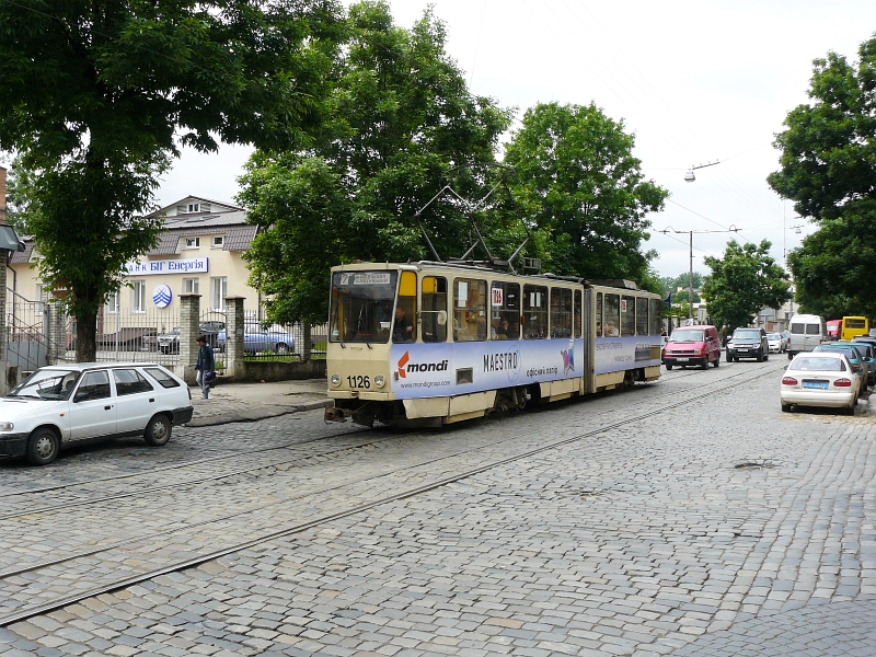 Strassenbahn Fahrzeug Nummer 1126 in Lviv am 30-05-2009.