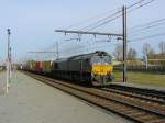 Diesel/457083/dlc-class-66-lok-de-6306 DLC Class 66 Lok DE 6306 Gleis 4 Antwerpen Noorderdokken 31-10-2014.


DLC Class 66 locomotief DE 6306 spoor 4 Antwerpen Noorderdokken 31-10-2014.