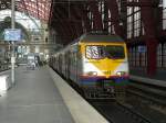 Elektrisch/386542/nmbs-ms-80-tw-403-gleis NMBS MS 80 TW 403 Gleis 5 Antwerpen Centraal 31-10-2014.

NMBS MS 80 treinstel 403 spoor 5 Antwerpen Centraal 31-10-2014.