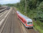 DB TW 628/928 449 verlsst Duisburg Entfang 14-09-2017.

DB dieseltreinstel 628/928 449 verlaat Duisburg Entfang 14-09-2017.