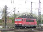 DB Schenker Lok 155 118-3 Oberhausen West 18-04-2015.

DB Schenker locomotief 155 118-3 rangeerterrein Oberhausen West 18-04-2015.