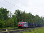 SBB Cargo Lok 482 025-4  Kalkumerstrasse, Lintorf, Deutschland 18-05-2017. 

SBB Cargo loc 482 025-4 voormalig station Lintorf, Duitsland 18-05-2017