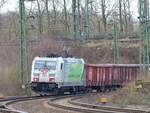DB Cargo Lok 185 389-4 mit Aufschrift  CO2 Frei  Rangierbahnhof Kln-Kalk Nord 08-03-2018.

DB Cargo loc 185 389-4 met opschrift  CO2 Frei  rangeerstation Keulen-Kalk Nord 08-03-2018.