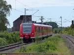 DB Triebzug 425 558-4 Duisburg-Hochfeld Sd 21-08-2020.

DB treinstel 425 558-4 Duisburg-Hochfeld Sd 21-08-2020.
