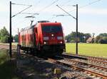Elektrisch/779199/db-cargo-lokomotive-185-256-5-bij DB Cargo Lokomotive 185 256-5 bij overweg Bernte, Emsbren 03-06-2022.

DB Cargo locomotief 185 256-5 bij overweg Bernte, Emsbren 03-06-2022.