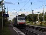 KombiRail Europe Lokomotive 186 491-7 (91 80 6186 491-7 D-Rpool) Durchfahrt Gleis 1 Bahnhof Empel-Rees 16-09-2022.