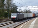 ERS Lok 189 210-8 Dordrecht, Niederlande 07-04-2016.

ERS loc 189 210-8 gehuurd van MRCE Dordrecht 07-04-2016.