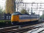 NS ICM-III Triebzug 4084 Ankunft Leiden Centraal 08-04-2019.

NS ICM-III treinstel 4084 binnenkomst Leiden Centraal 08-04-2019.