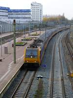 NS Lokomotive 186 019-3 (91 84 11 86 019-3 NL-NS) Gleis 3 Rotterdam Centraal Station 11-12-2019.

NS locomotief 186 019-3 (91 84 11 86 019-3 NL-NS) spoor 3 Rotterdam CS 11-12-2019.