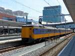 Elektrisch/765360/ns-icm-iii-triebzug-4077-und-4072 NS ICM-III Triebzug 4077 und 4072 Gleis 9 Utrecht Centraal Station 06-08-2020.

NS ICM-III treinstel 4077 en 4072 spoor 9 Utrecht CS 06-08-2020.