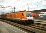 was-es-bald-nicht-mehr-gibt/195750/locon-e189-820-mit-gueterzug-durch Locon E189 820 mit Gterzug durch Utrecht Centraal Station am 21-04-2012.