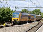 NS DDZ-VI Triebzug 7620 als Intercity 3643 von Zwolle nach Roosendaal. Gleis 1 Deventer 16-05-2023.

NS DDZ-VI treinstel 7620 als trein 3643 van Zwolle naar Roosendaal. Spoor 1 Deventer 16-05-2023.