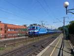 UZ Lokomotive VL40 - 1134 Prospekt Viacheslava Chornovola, Lviv 08-09-2016.

UZ locomotief VL40 - 1134 Prospekt Viacheslava Chornovola, Lviv 08-09-2016.