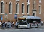 ATAC Bus 4413 Irisbus 491E.12.27 CNG CityClass Baujahr 2007. Piazza Venezia, Rom 01-09-2014.

ATAC bus 4413 Irisbus 491E.12.27 CNG CityClass bouwjaar 2007. Piazza Venezia, Rome 01-09-2014.