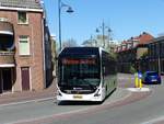 Arriva bus 4820 Volvo 7900E Elektrobus (vollelektrisch) Baujahr 2019. Geregracht, Leiden 19-04-2020.

Arriva bus 4820 Volvo 7900E elektrische bus bouwjaar 2019. Geregracht, Leiden 19-04-2020.