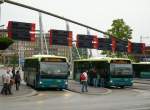 Connexxion Bus 8499 und 8513 Stationsplein Leiden 07-06-2012.
