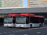 EBS Bus 5140 und 5131 Mercedes-Benz Citaro C2 NGT Hybrid Baujahr 2019. Den Haag Centraal Station 13-07-2023.

EBS bus 5140 en 5131 Mercedes-Benz Citaro C2 NGT Hybrid bouwjaar 2019. Busstation Den Haag CS 13-07-2023.