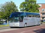 reisebusse/203837/neoplan-starliner-n516-shd-reisebus-uas Neoplan Starliner N516 SHD Reisebus uas Polen. Leiden, Niederlande 06-06-2012.