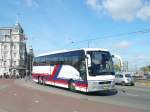 Volvo B12B Reisebus. Prins Hendrikkade, Amsterdam, Niederlande 09-04-2014.

Volvo B12B reisbus. Prins Hendrikkade, Amsterdam 09-04-2014.