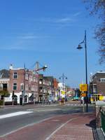 Korevaar Strasse und Geregracht von der Jan van Hout Brcke aus gesehen. Leiden 16-04-2019.

Korevaarstraat en Geregracht gezien vanaf de Jan van Houtbrug. Leiden 16-04-2019.

