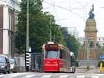HTM TW 3124 Alexanderstraat, Den Haag 12-06-2016.

HTM tram 3124 Alexanderstraat, Den Haag 12-06-2016.