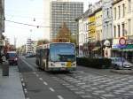 De Lijn Bus 4209 MAN Van Hool A360K Baujahr 2003.  Gemeentestraat, Antwerpen 31-10-2014.
 
De Lijn bus 4209 MAN Van Hool A360K bouwjaar 2003.  Gemeentestraat, Antwerpen 31-10-2014.