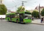 MAN Bus Niederflurbus NL 202. Prospekt Svobody, Lviv 30-05-2012.

MAN bus Niederflurbus NL 202. Prospekt Svobody, Lviv 30-05-2012.
