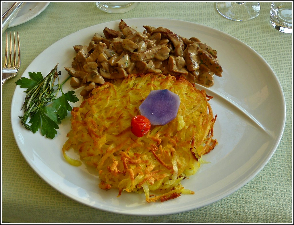 ... mit gegrillter Tomate. Vevey, 26.05.2012 (Hans)