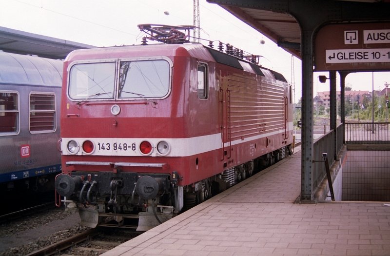 143 948-8 in Rheine 04-08-1992.