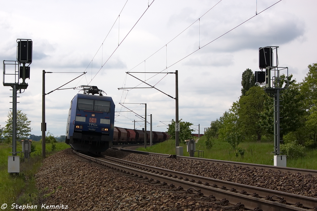 152 138-4  Albatros-Express  DB Schenker Rail Deutschland AG mit einem Kalizug nach Zielitz in Stendal(Wahrburg). 24.05.2013