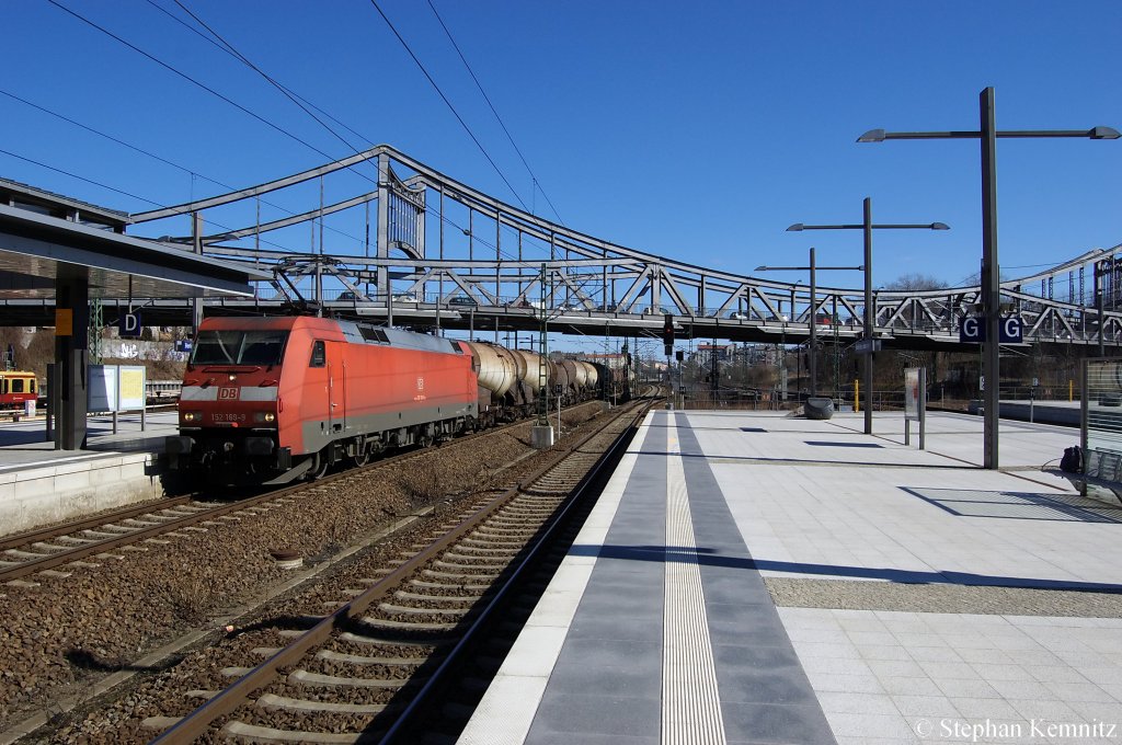 152 169-9 mit Kesselzug in Berlin Gesundbrunnen in Richtung Berlin Westhafen unterwegs. 19.03.2011