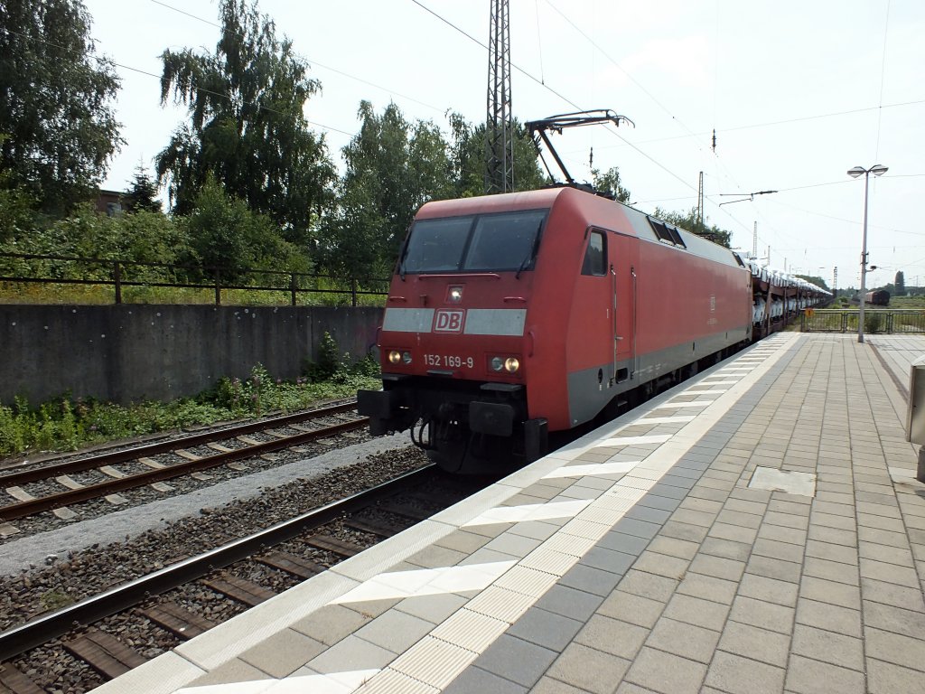 152 169 durchf�hrt am 16.7.13 den Bahnhof Gladbeck-West.