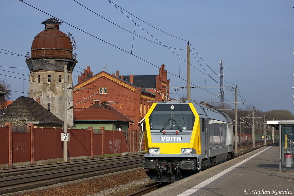 263 006-9 Structured Lease GmbH als Lz in Rathenow in Richtung Stendal unterwegs. 27.03.2012