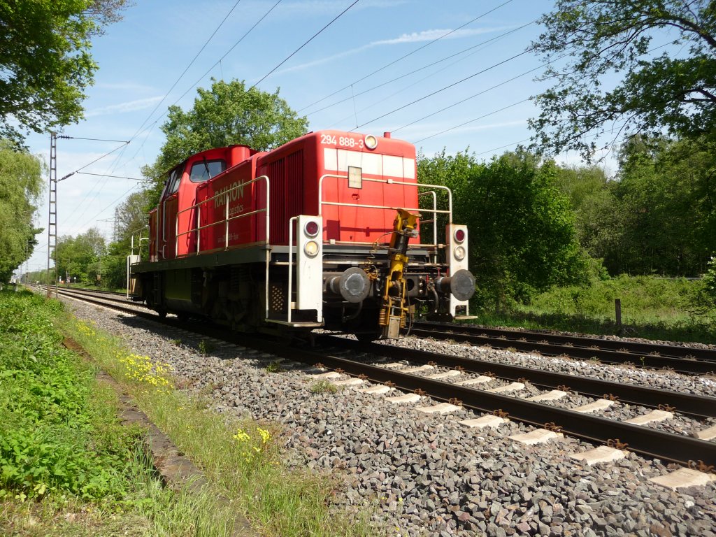 294 888 am 18.05.2012 in Lintorf.